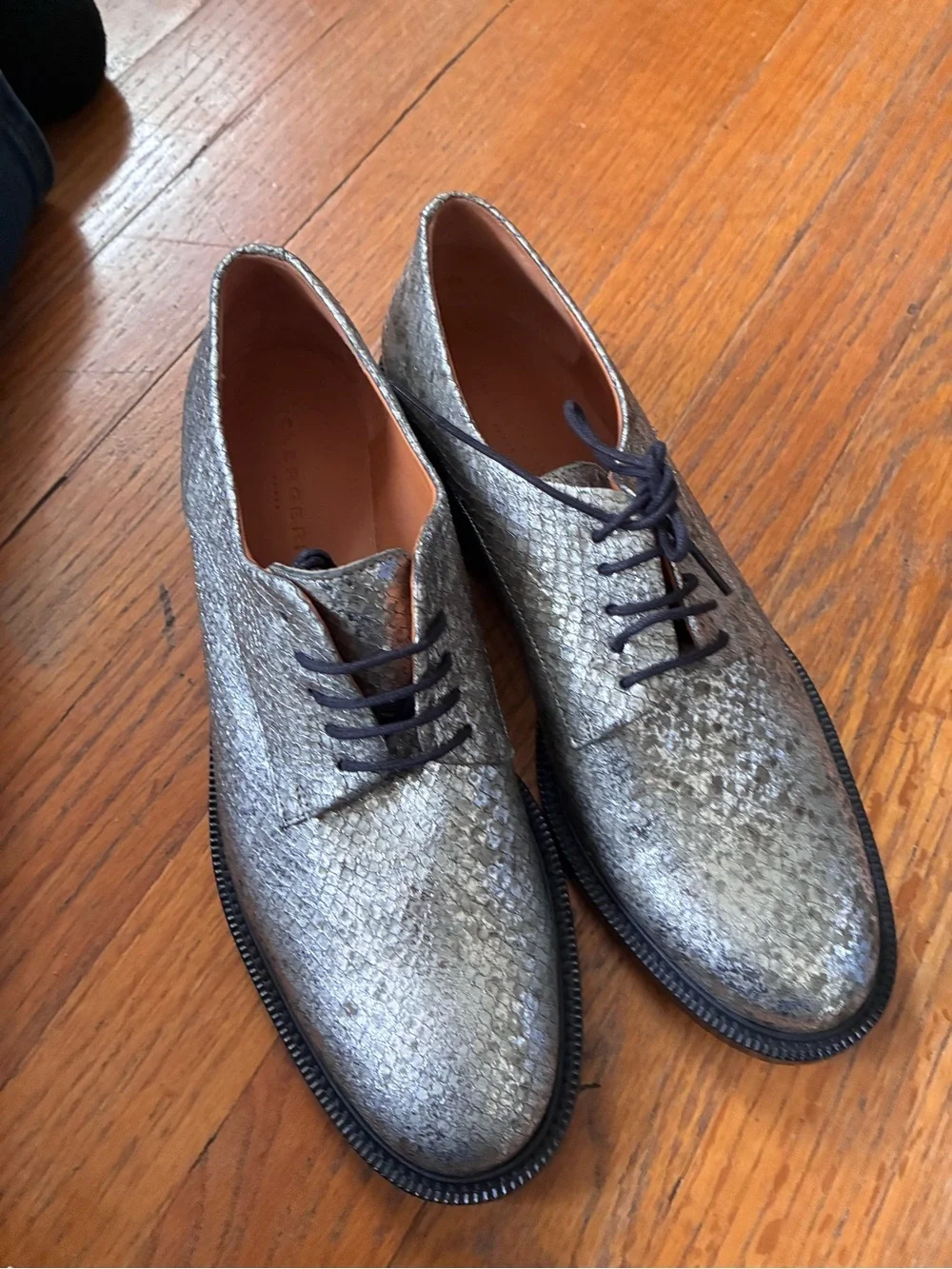 Robert clergerie Rosie gunmetal derby metallic size 38.5